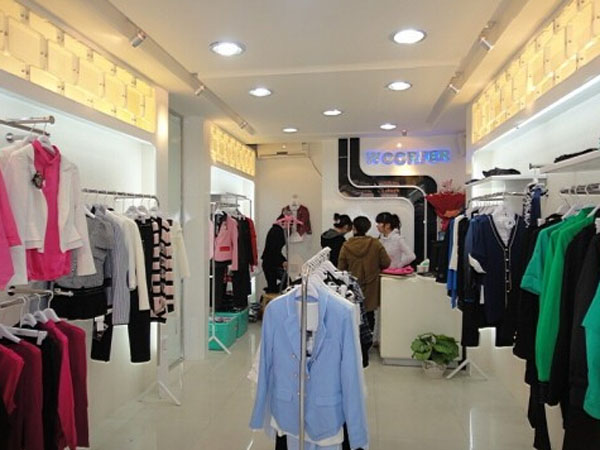 婉枫服饰女装_丽诺雅格女装实体店铺形象展示婉枫女装湖南