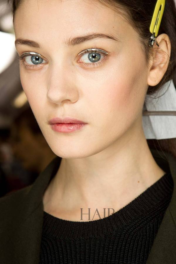 迪奥(dior 2014秋冬高级定制发布会秀场妆发