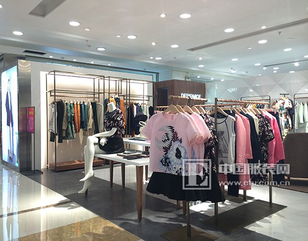designice品牌优雅入驻深圳华强北茂业百货
