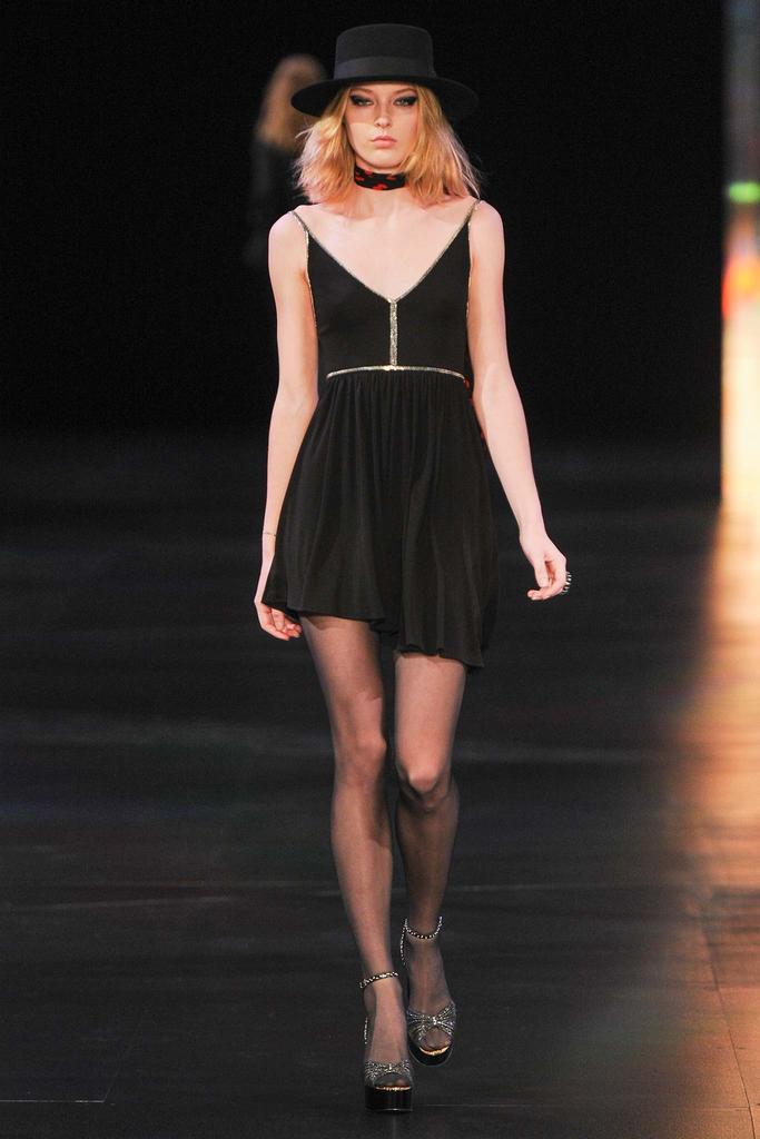 saint laurent 巴黎2015春夏时装秀
