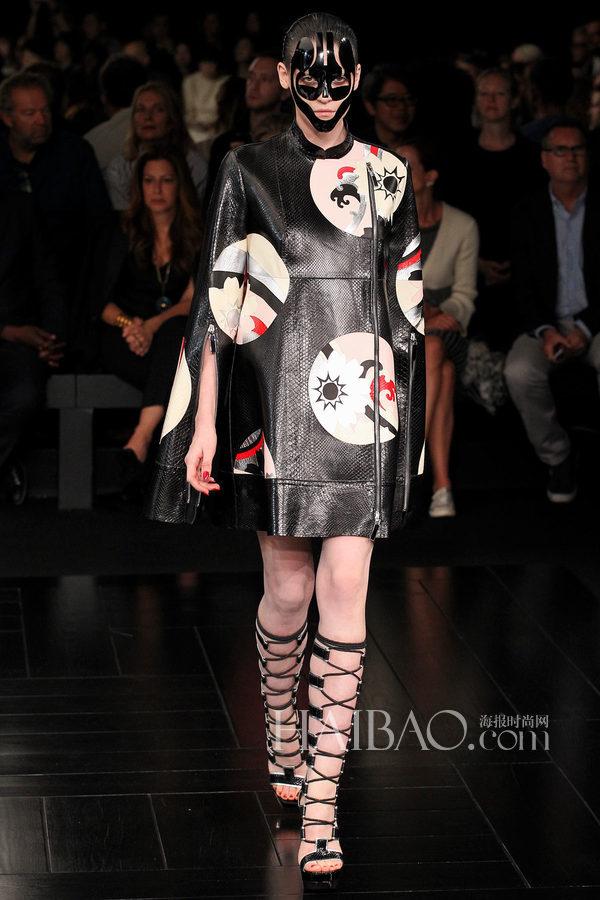     2015春夏巴黎时装周:亚历山大-麦昆 (alexander mcqueen)