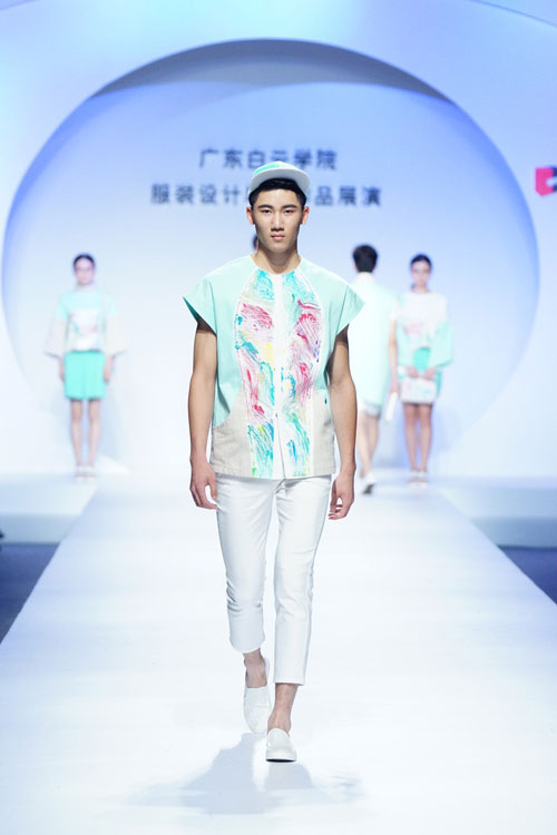 广东白云学院服装设计毕业作品在2015中国(广