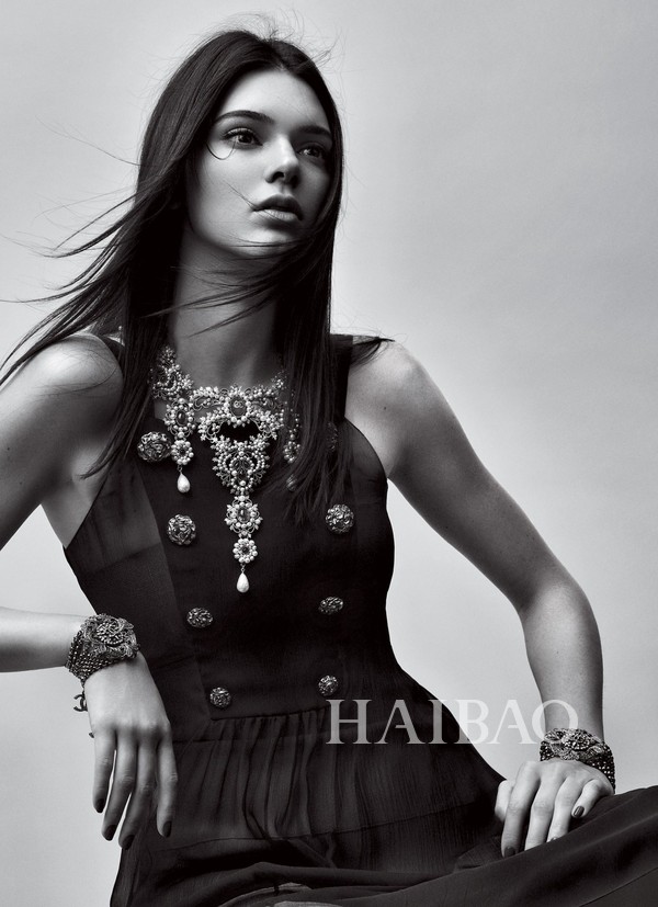 《vogue》杂志美国版2015年7月刊"belles & whistles"珠宝配饰主题