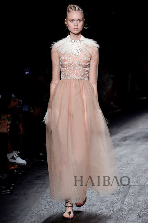华伦天奴(valentino) 2016春夏巴黎时装周女装秀场