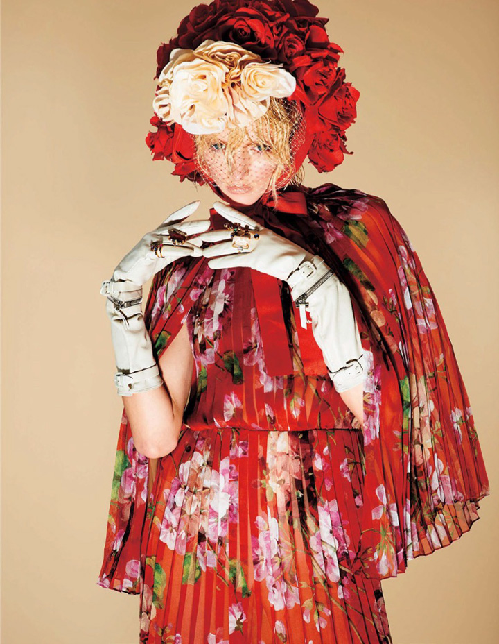 Daria Strokous《Harper’s Bazaar》日本版2015年12月号