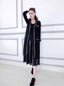 芮雨聆夕女装249270款
