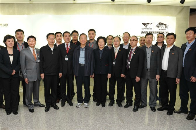 七匹狼休闲男装安徽省火爆诚邀加盟商