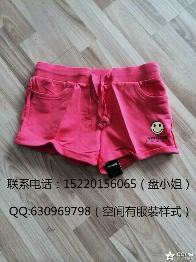 正品库存运动服装批发 品牌运动尾货T恤批发 正品库存T恤