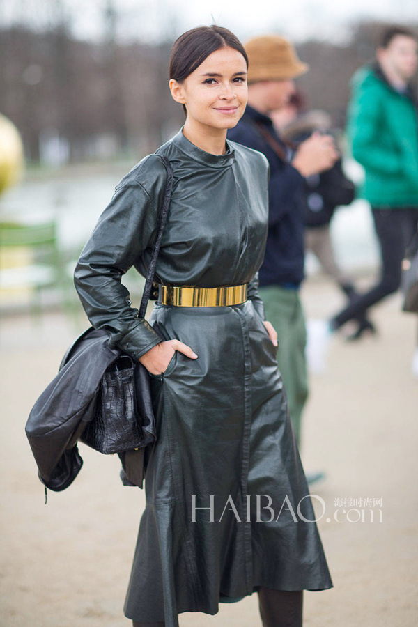 俄罗斯名媛miroslava 2014秋冬时装周秀场外街拍合辑